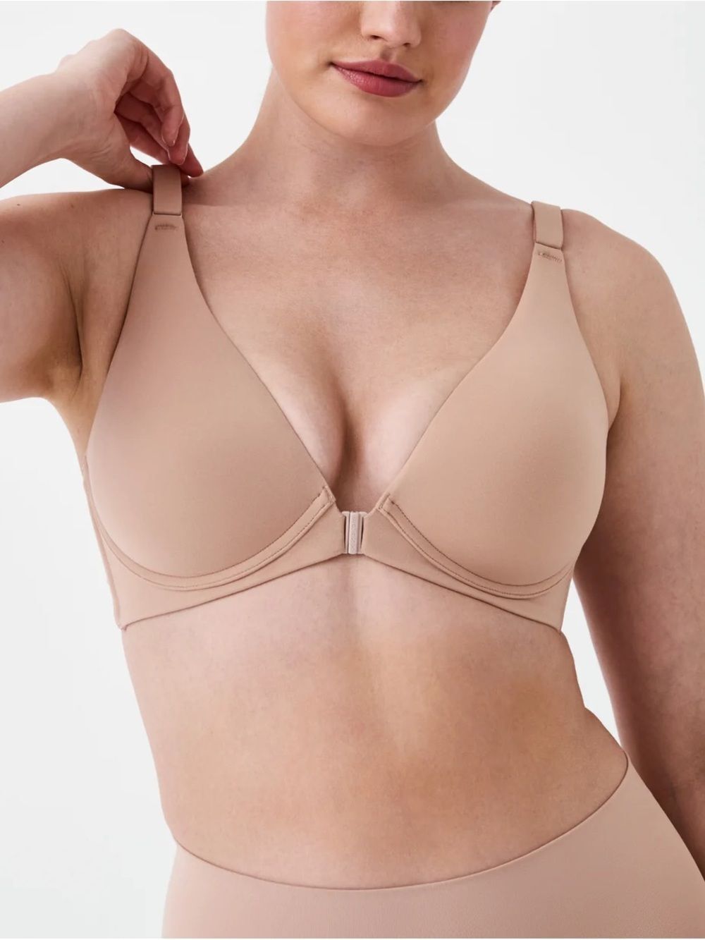 Spanx SPANXsmooth Bra-llelujah! Adjustable Plunge Wireless Lift Bra 34B Nude